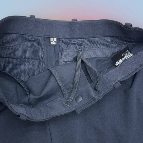 UNIQLO Women’s Medium Navy Blue Navy Pant - Picture 4 of 4